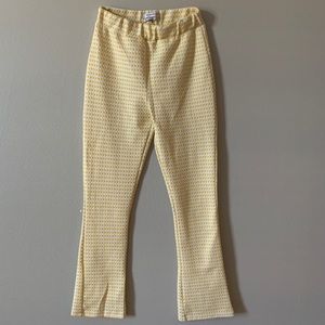 yellow gingham pants!